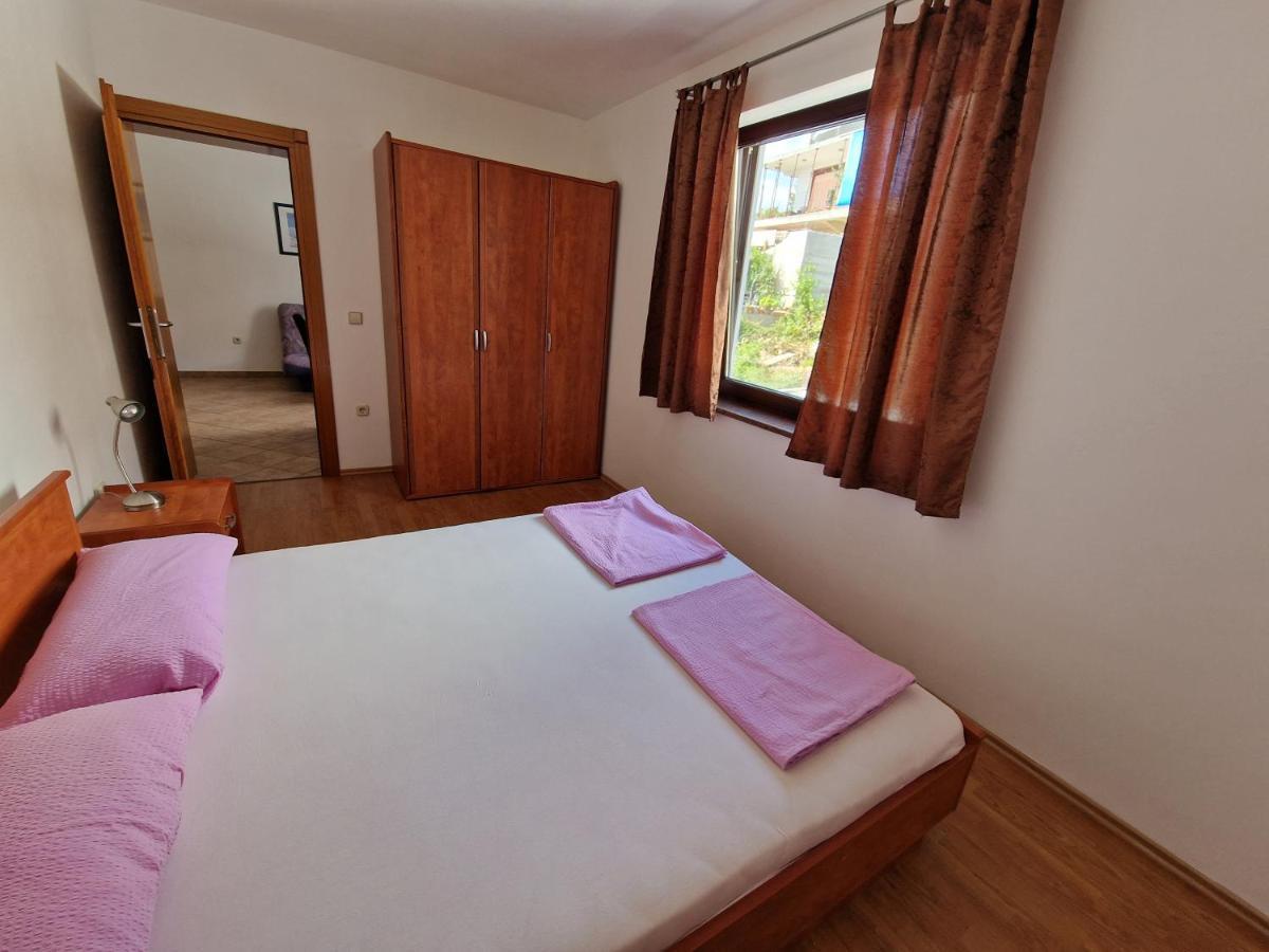 Apartments Lacic 3 ツリクヴェニツァ エクステリア 写真